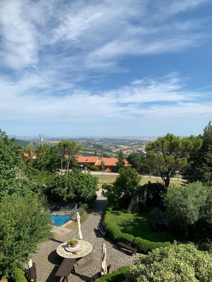 Tetto Delle Marche - Ristorante Dei Conti Hotel Cingoli